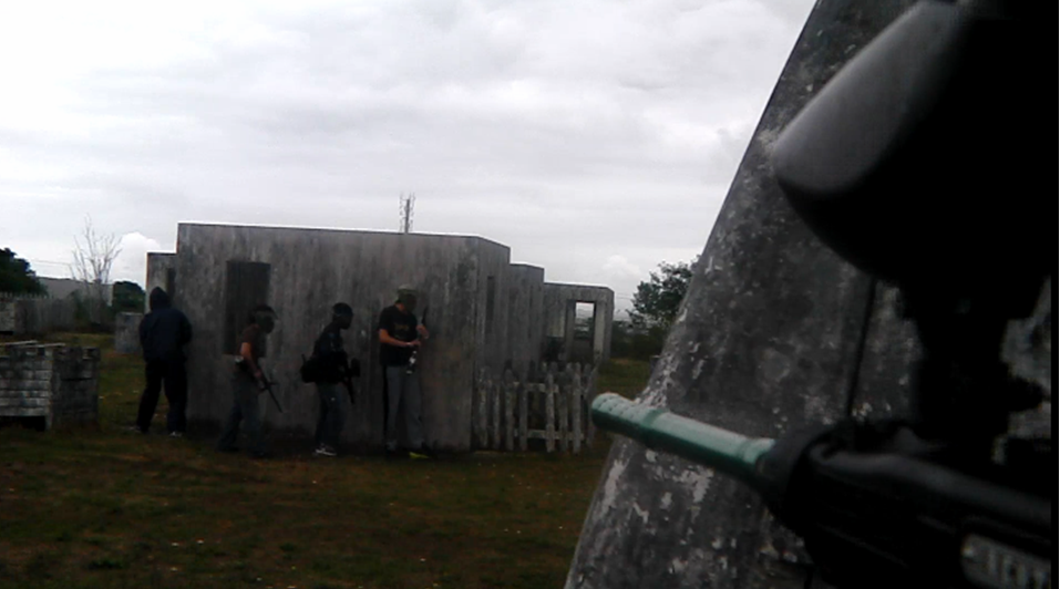 paintball - shot in the back paintball - shot in the back